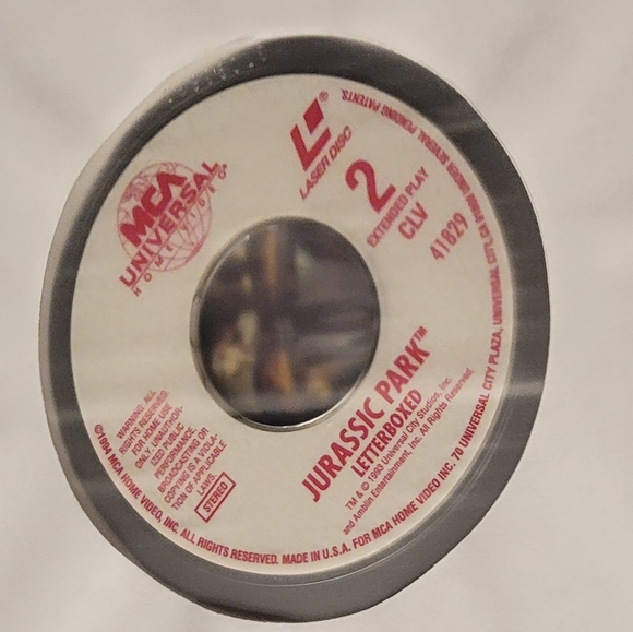 Jurassic Park Letterbox Edition, Laserdisc Preowned Good Condition - Picture 6 of 11